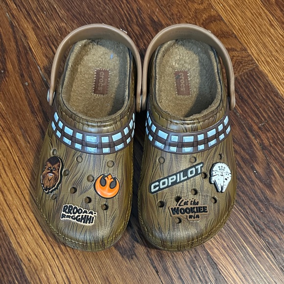 CROCS Other - CROCS Kids' Brown Star Wars Slippers Sz J4
